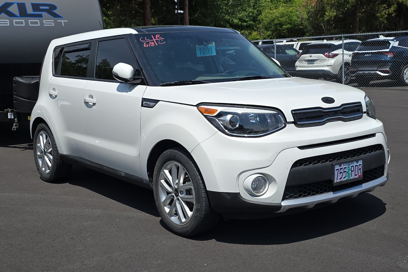 2017 Kia Soul Plus photo 2