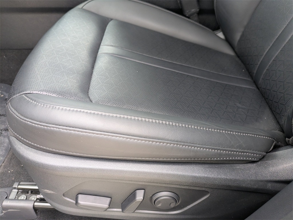 2023 Kia Sorento Hybrid EX photo 22