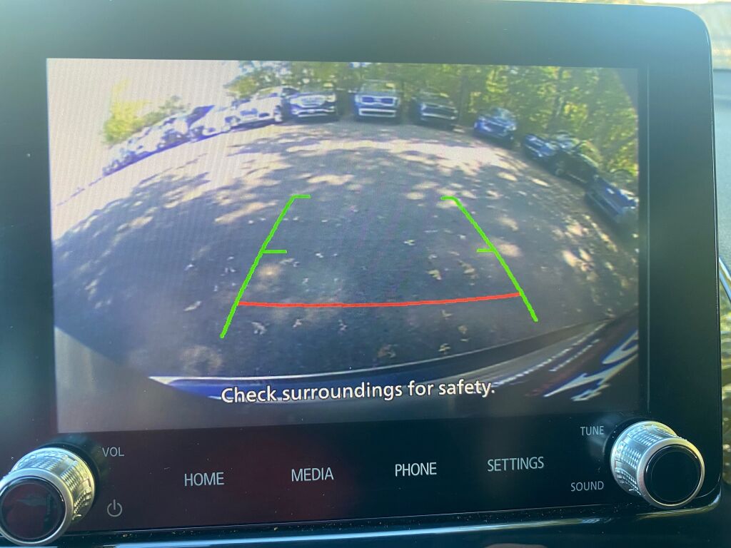 2022 Mitsubishi Eclipse Cross LE photo 14