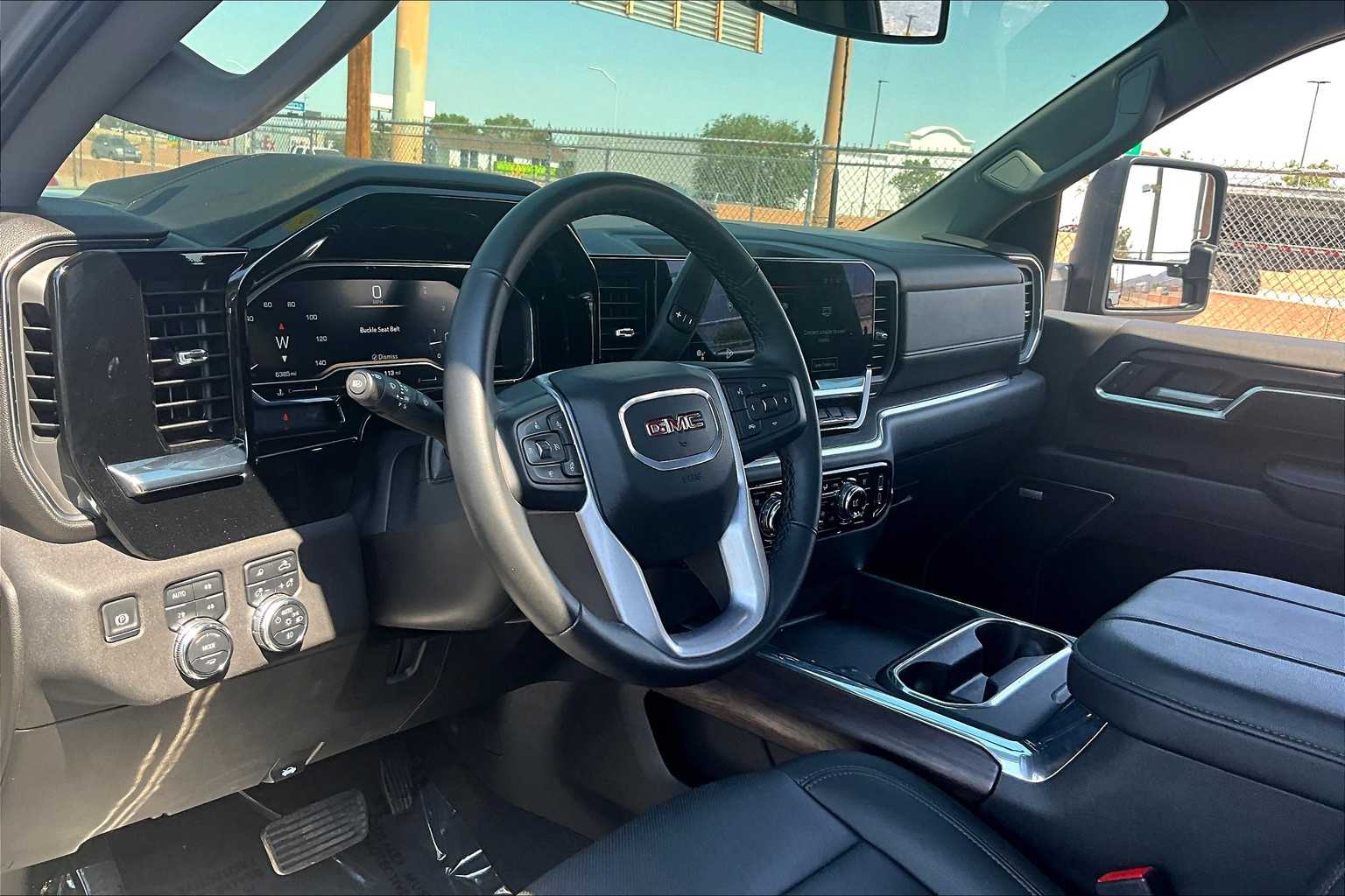 2025 Gmc Sierra SLT photo 14
