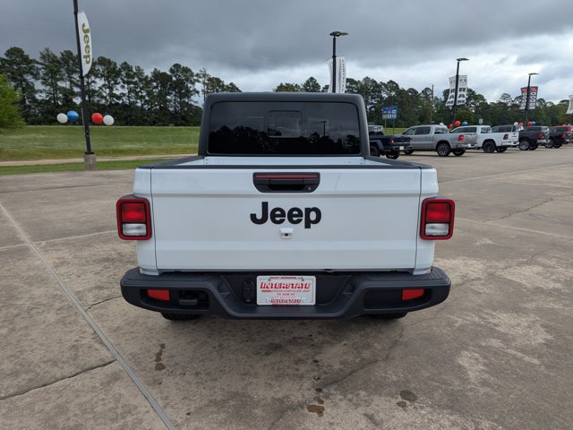 2025 Jeep Gladiator Sport photo 4