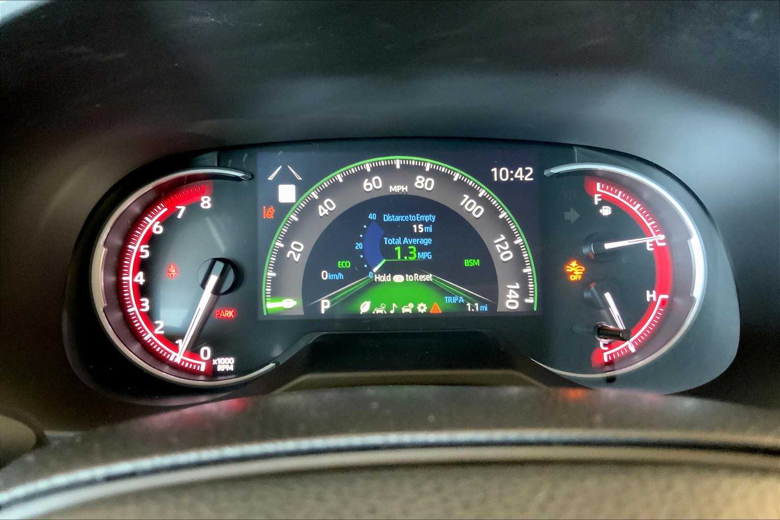 2024 Toyota RAV4 XLE photo 24