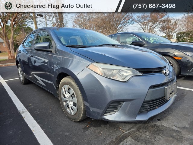 2014 Toyota Corolla LE photo 3