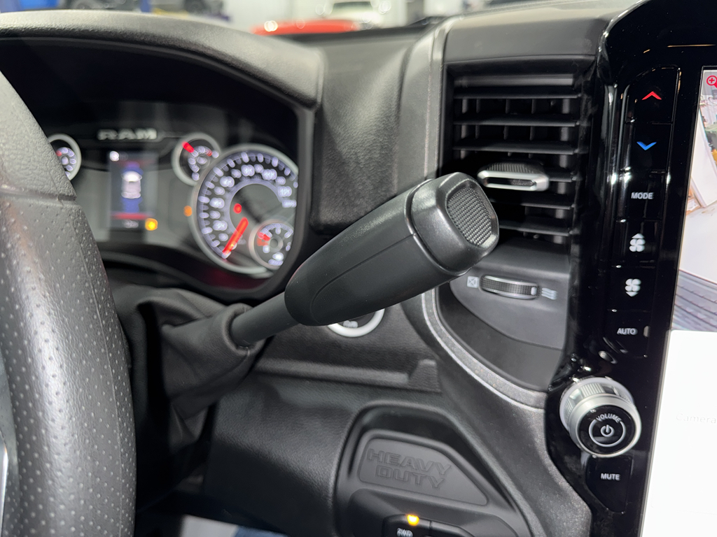 2025 Ram 2500 Tradesman photo 33
