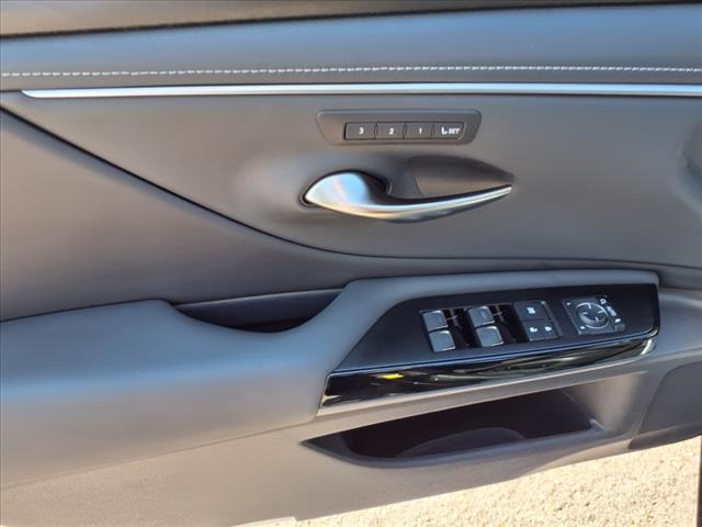 2024 Lexus ES 350 Premium photo 10