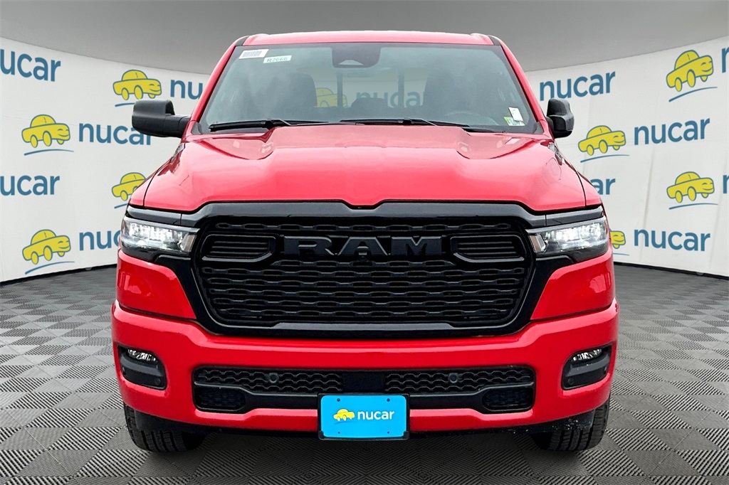 2025 Ram 1500 Tradesman photo 2