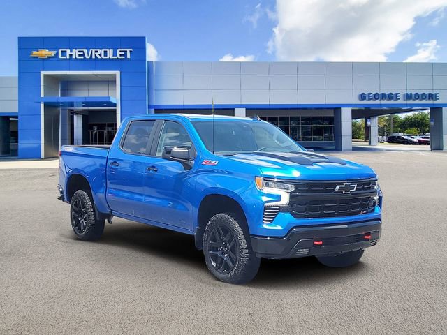 2025 Chevrolet Silverado LT's photo