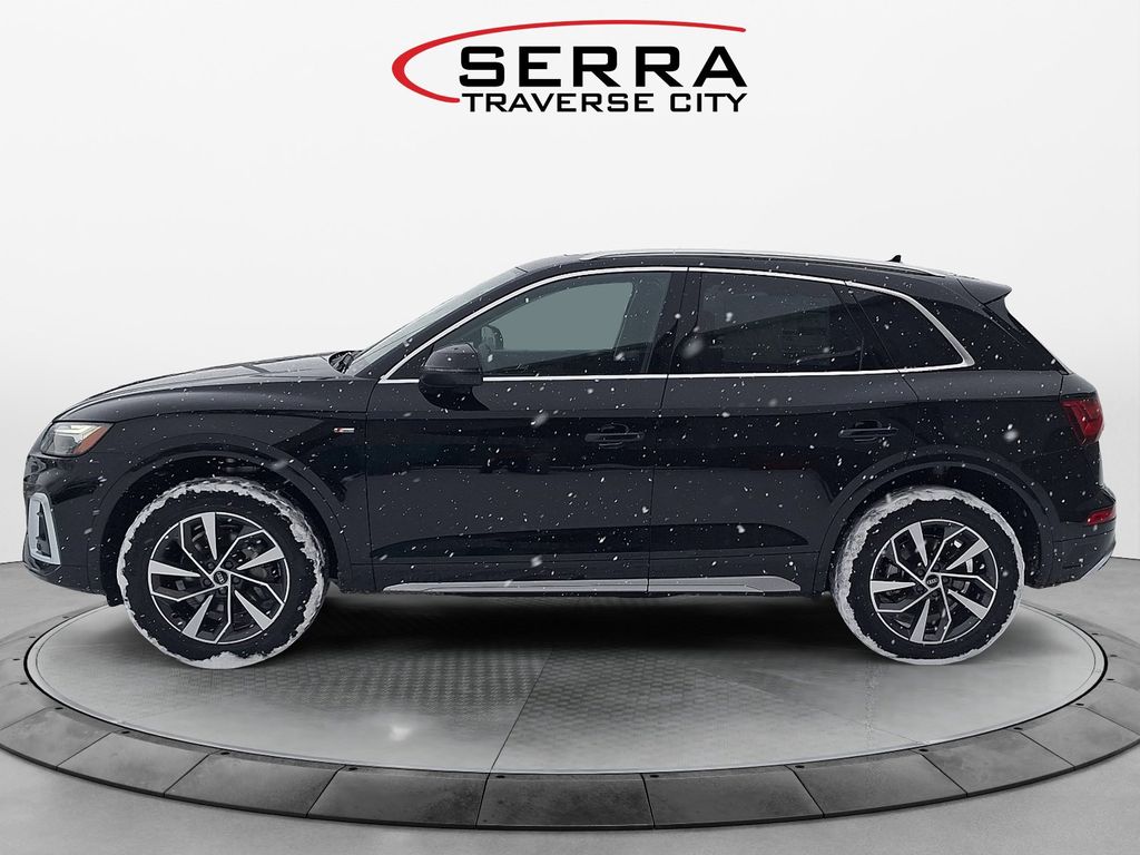 2025 Audi Q5 45 S line Premium photo 2