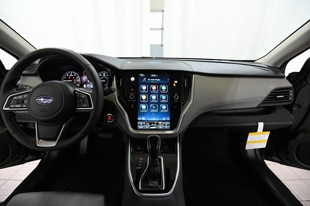 2025 Subaru Outback Premium photo 2