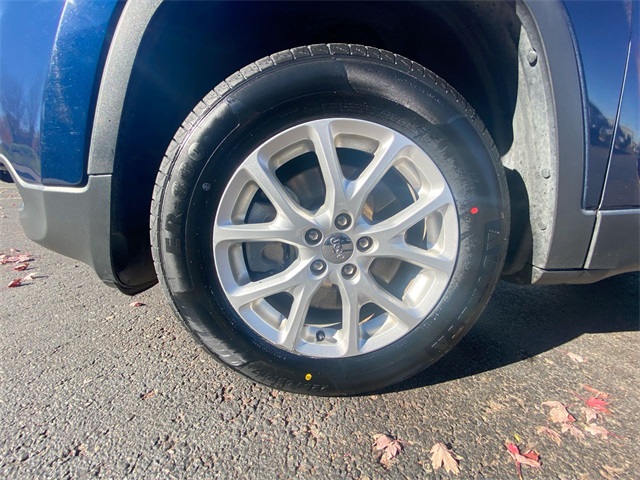 2018 Jeep Cherokee Latitude photo 2