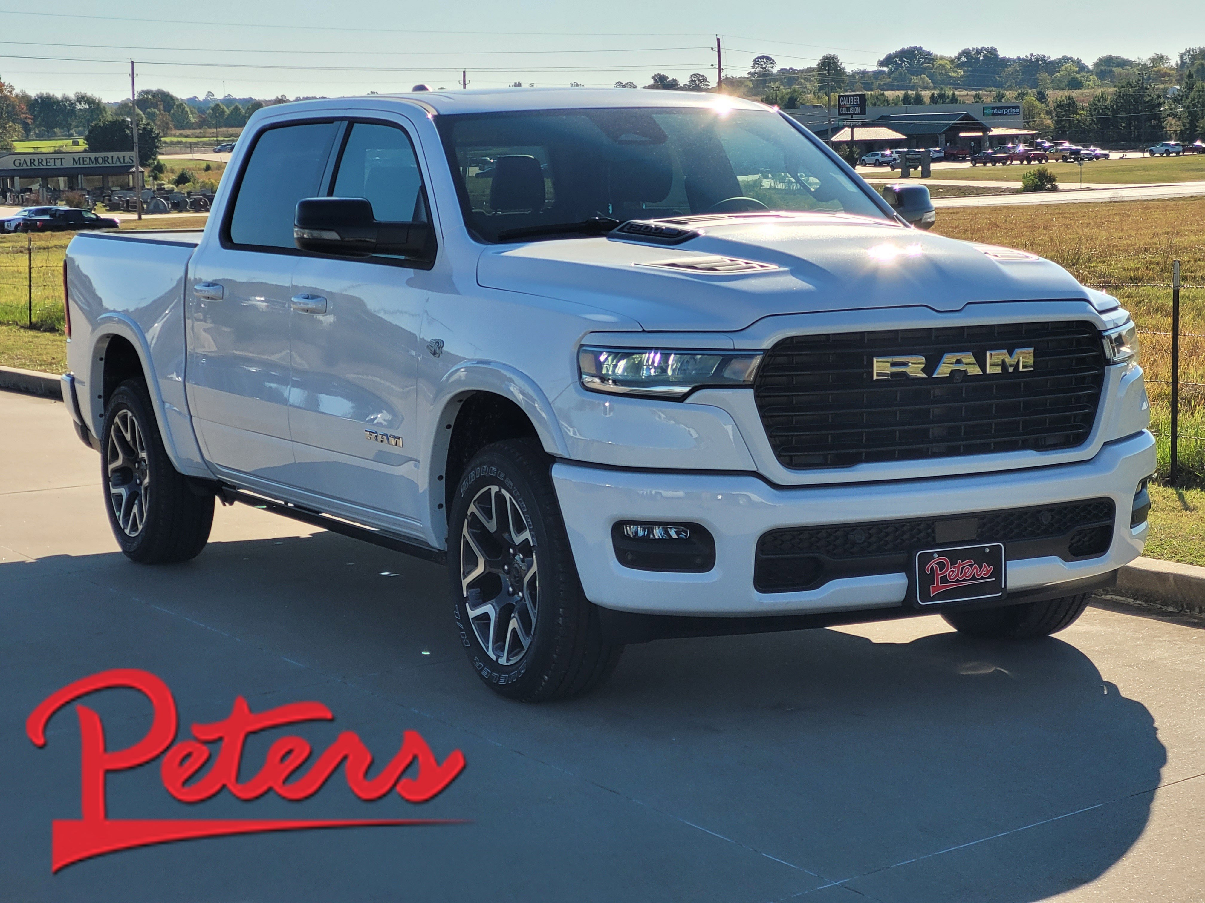 2026 RAM Ram 1500 Pickup Laramie's photo