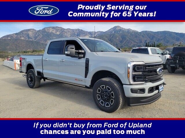 2026 Ford F-250 Super Duty Platinum's photo