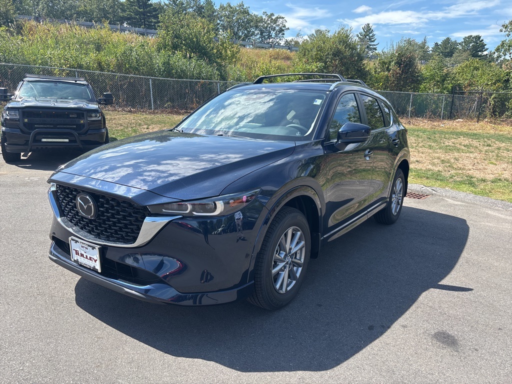 2025 Mazda CX-5 2.5 S Preferred photo 4