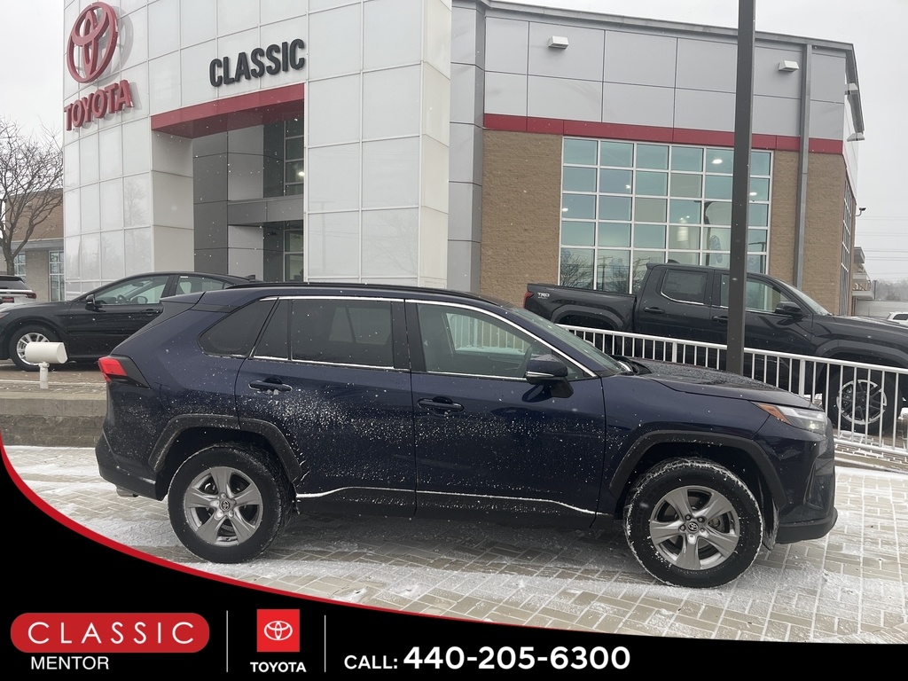 2024 Toyota RAV4 XLE