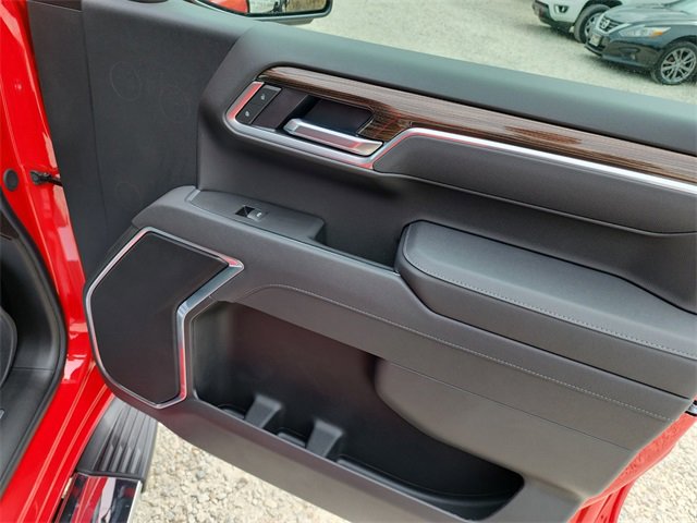2026 Chevrolet Silverado 1500 LT photo 11