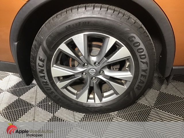 2015 Nissan Murano SL photo 22