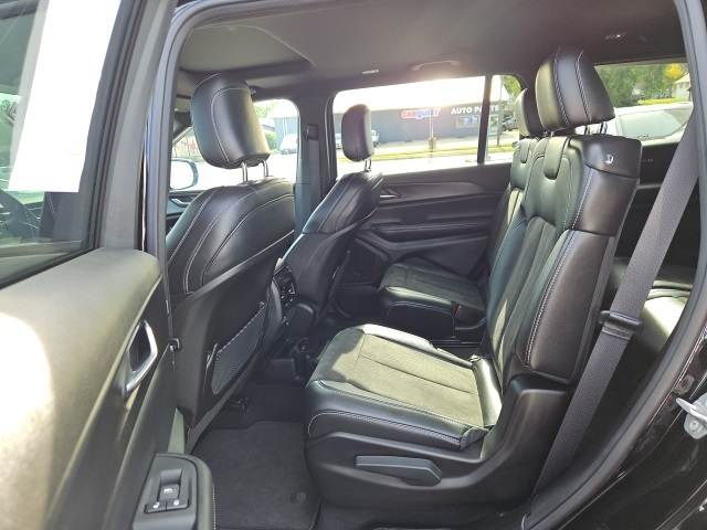 2024 Jeep Grand Cherokee Altitude X photo 9