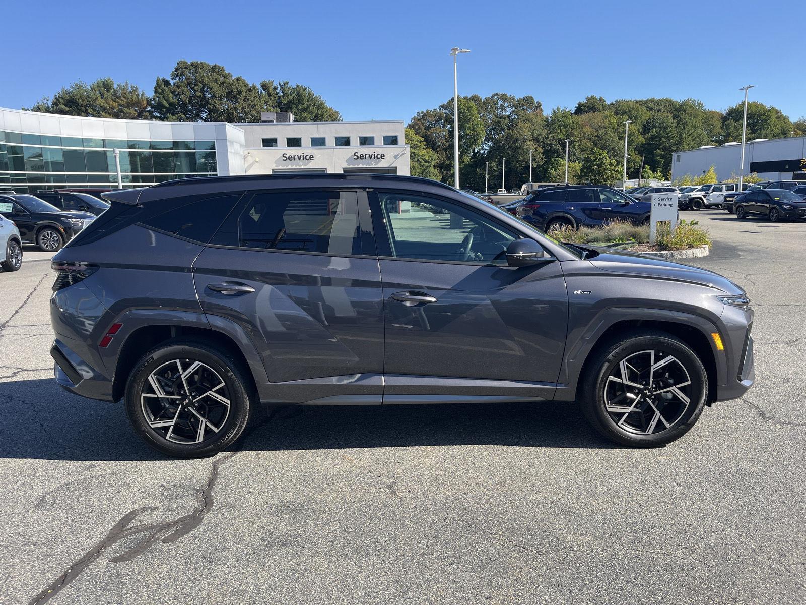 2025 Hyundai Tucson Hybrid N Line photo 2