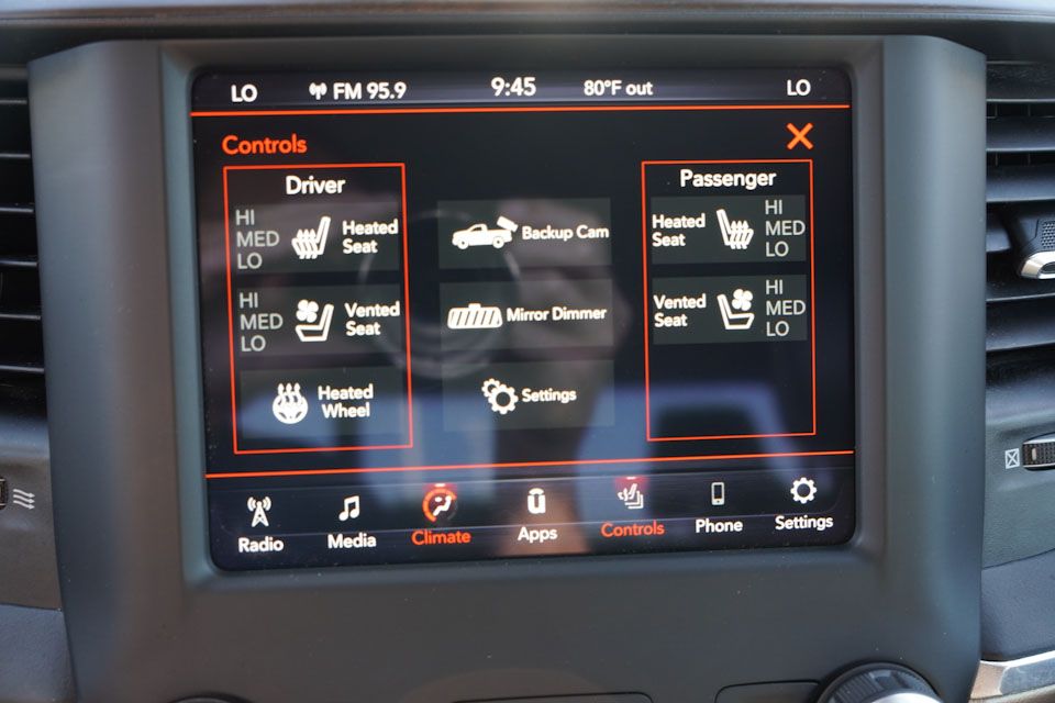 2021 Ram 1500 Laramie photo 24