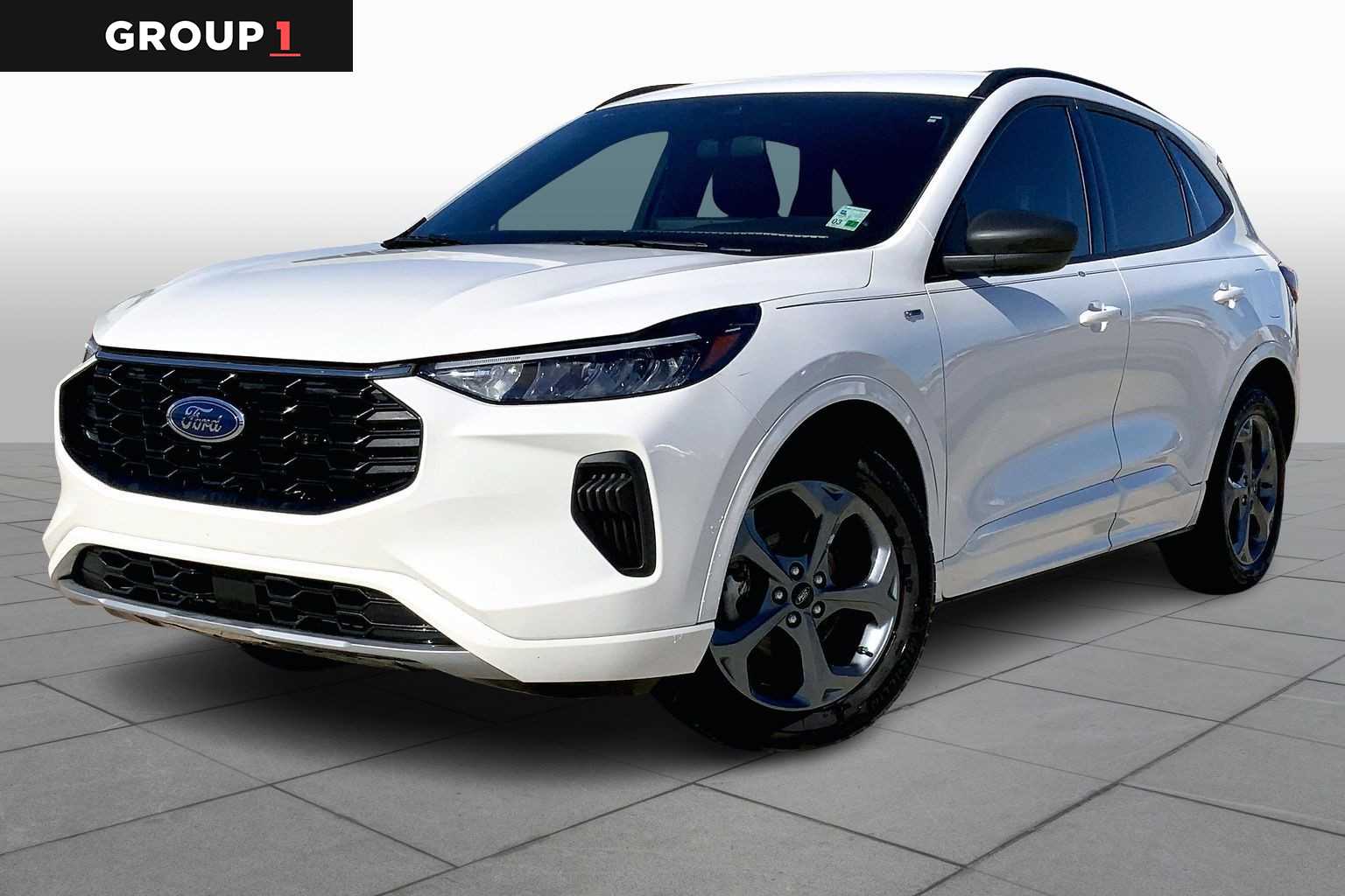 2023 Ford Escape ST-Line's photo
