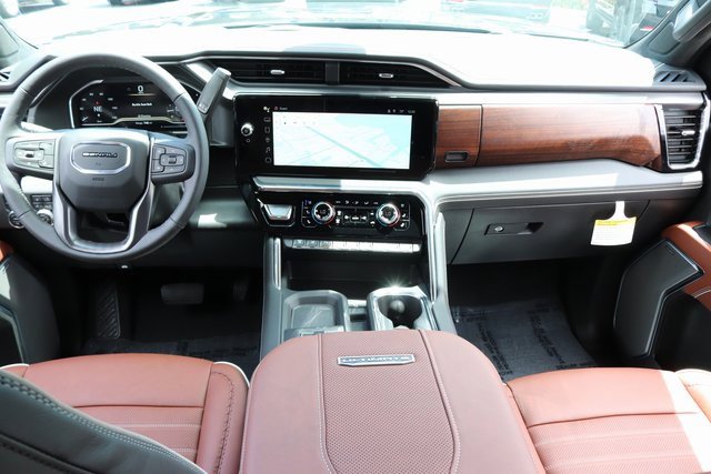 2025 Gmc Sierra 2500 HD Denali Ultimate photo 13