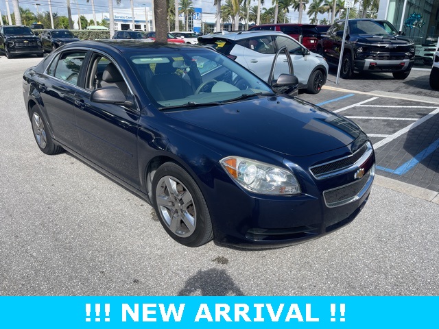 2012 Chevrolet Malibu LS photo 2