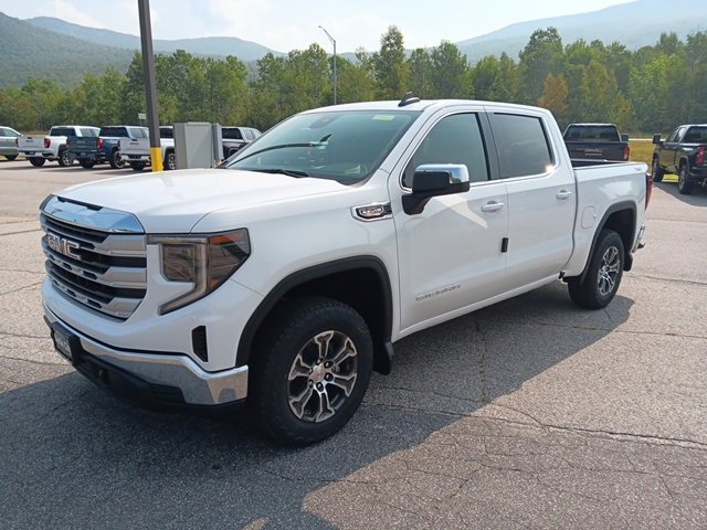 2026 Gmc Sierra 1500 SLE photo 3