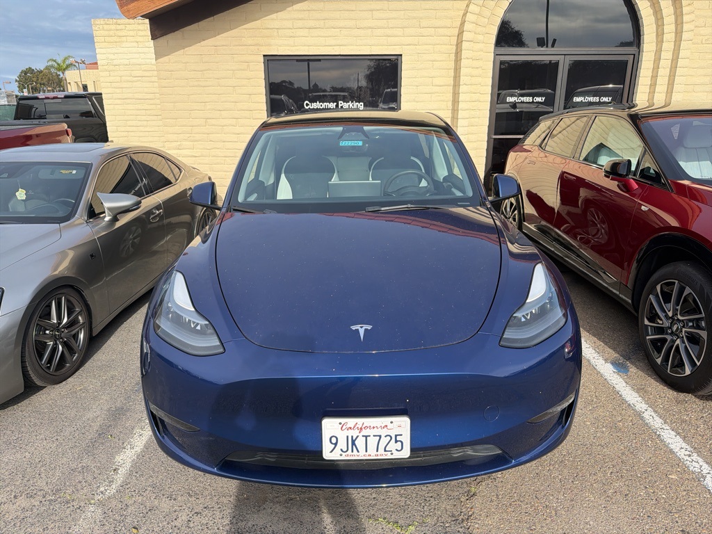Used 2023 Tesla Model Y Long Range with VIN 7SAYGDEE0PF899354 for sale in Northfield, Minnesota