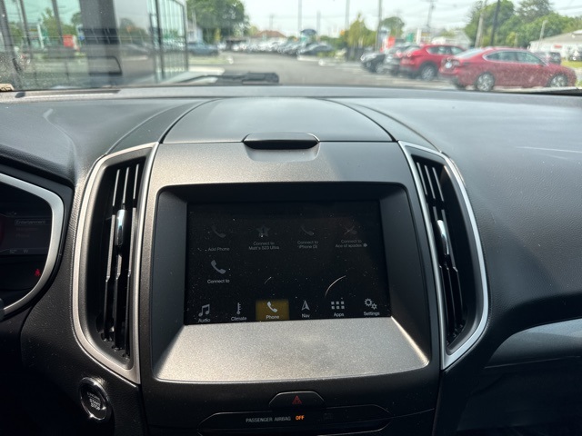 2018 Ford Edge SEL photo 11