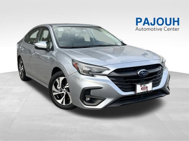 2023 Subaru Legacy Premium's photo