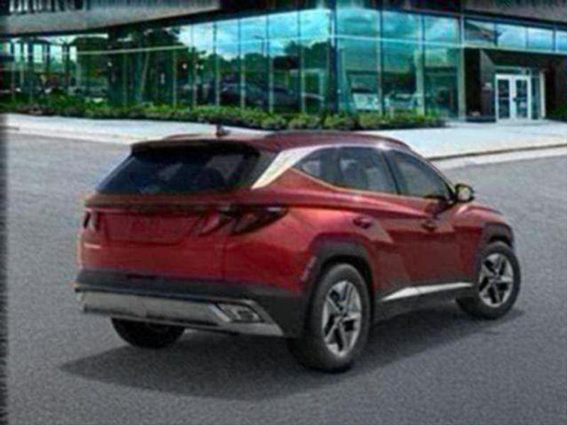2025 Hyundai Tucson SEL photo 4