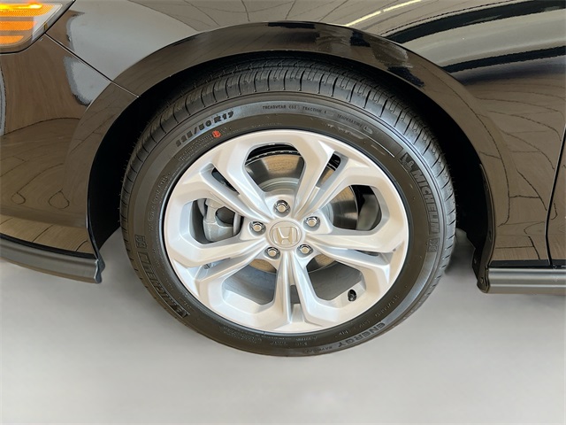 2025 Honda Accord LX photo 31