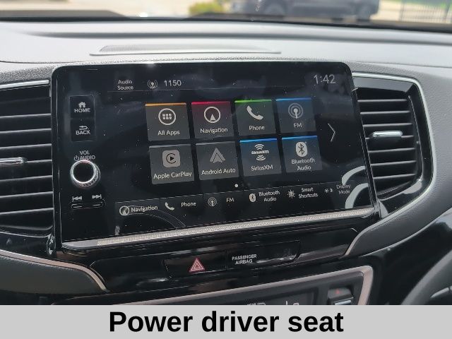 2025 Honda Ridgeline Black Edition photo 4