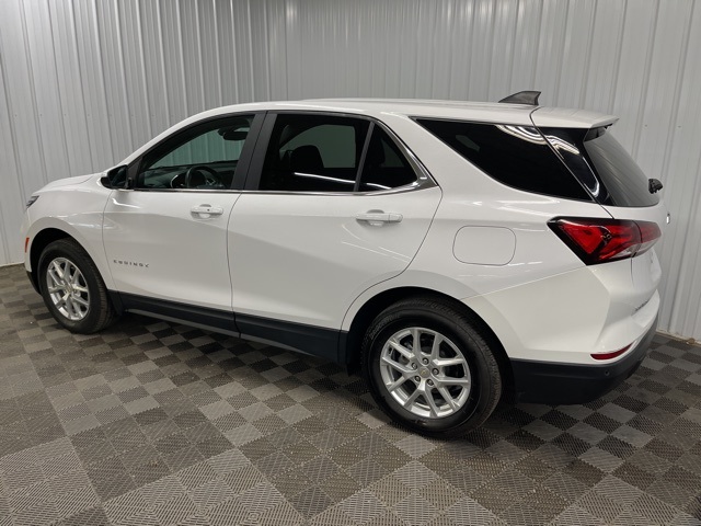 2022 Chevrolet Equinox LT photo 4