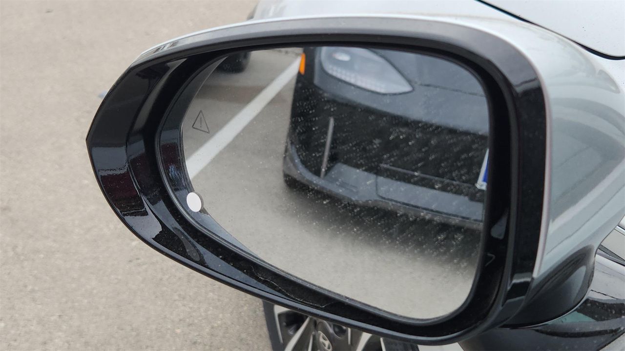 2025 Hyundai Sonata Hybrid Limited photo 12