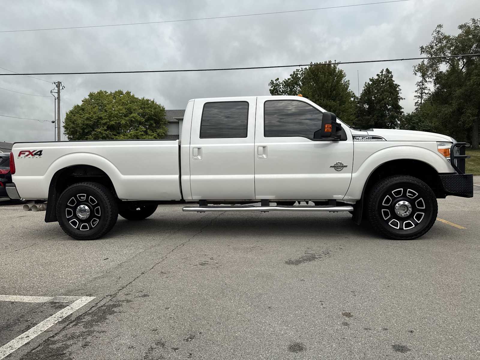 2012 Ford F-350 Lariat photo 4