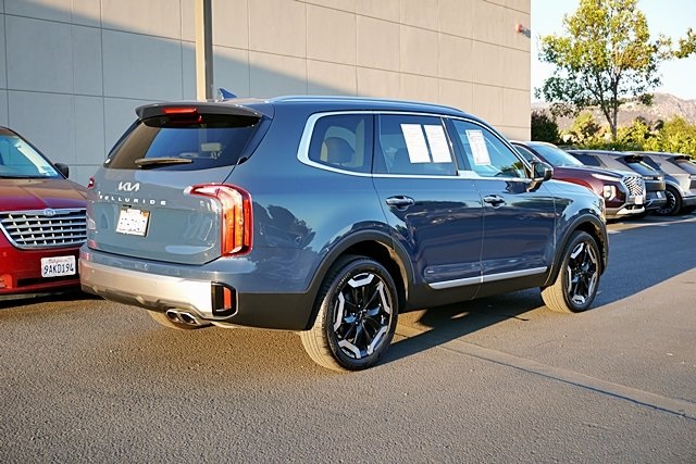 2025 Kia Telluride S photo 7