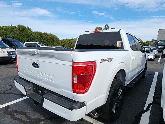 2023 Ford F-150 XLT photo 2