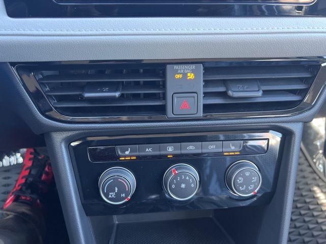 2025 Volkswagen Taos S photo 18