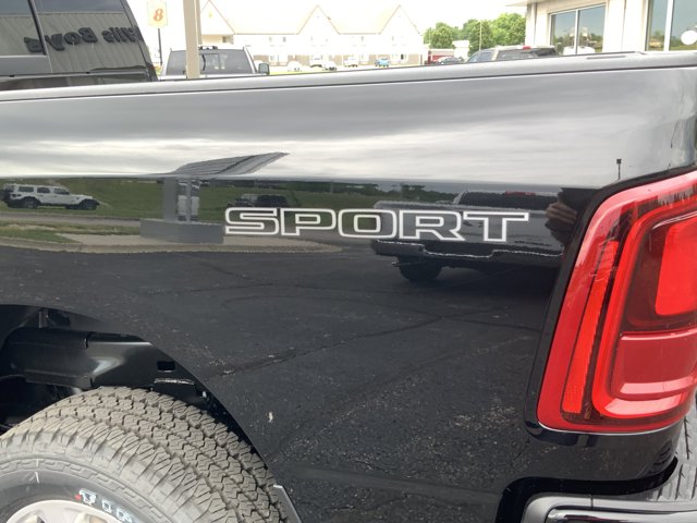 2025 Ram 2500 Laramie photo 3