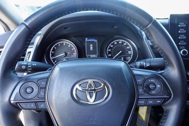 2023 Toyota Camry SE photo 13