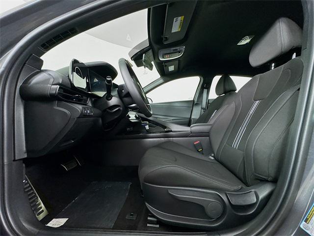 2025 Hyundai Elantra Hybrid SEL Sport photo 29