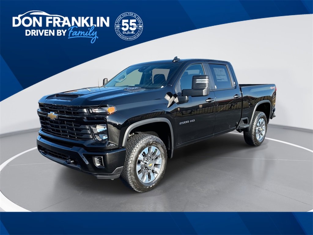 2026 Chevrolet Silverado 2500HD Custom's photo