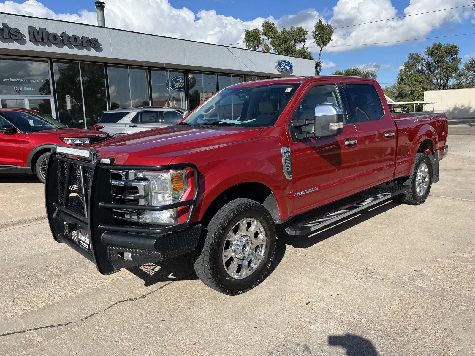 2021 Ford F-250 Lariat photo 2
