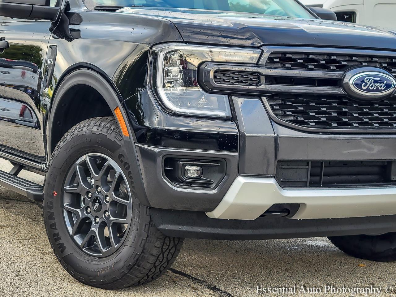 2025 Ford Ranger XLT photo 2