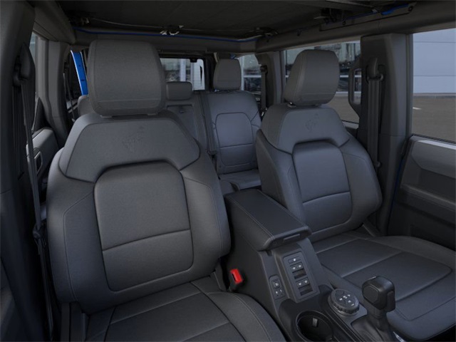 2025 Ford Bronco Big Bend photo 3