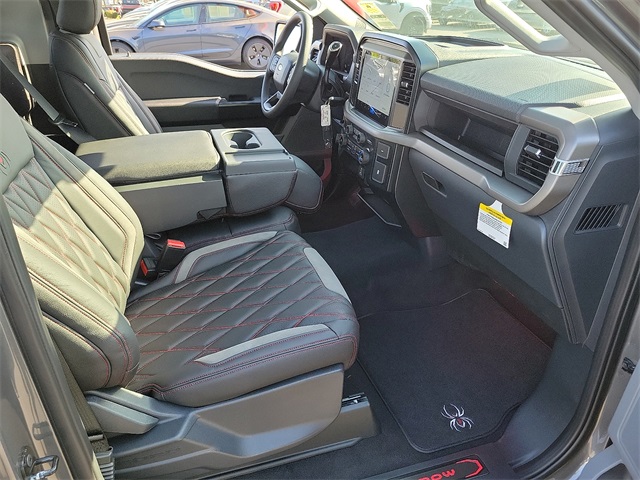 2025 Ford F-150 XL photo 13