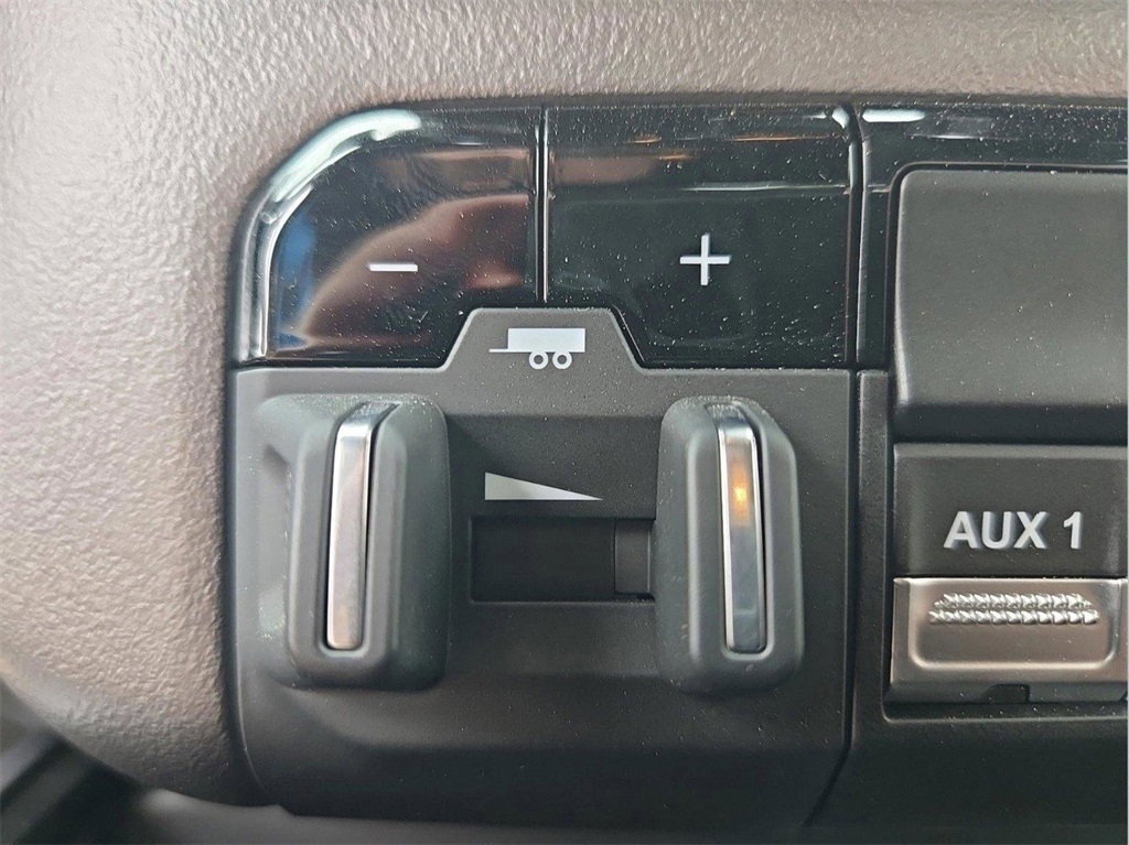 2024 Ram 2500 Big Horn photo 34