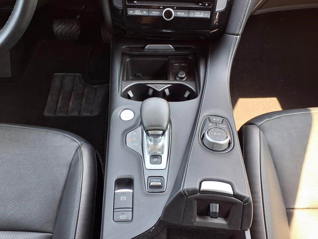 2022 Infiniti QX50 Luxe photo 17