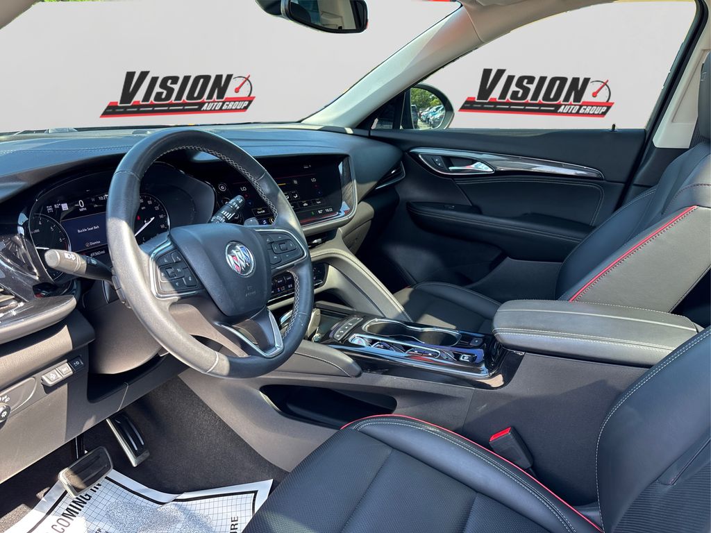 2022 Buick Envision Essence photo 9